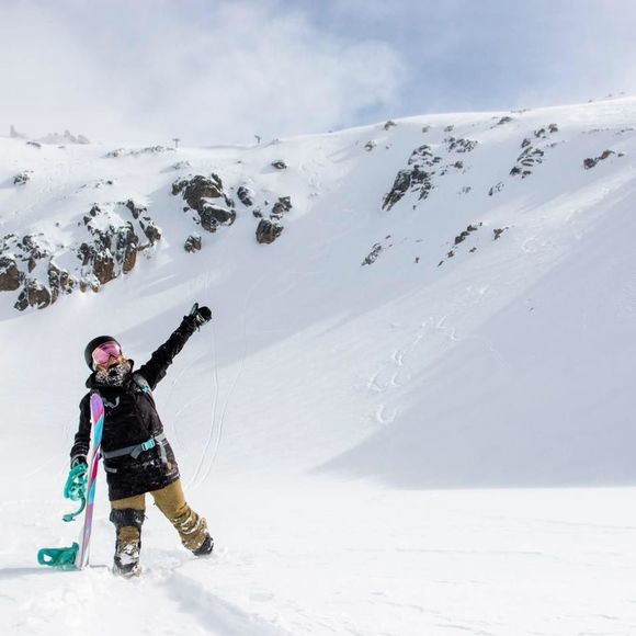 Meet your Posher, Aleksia - Picture 1 of 1